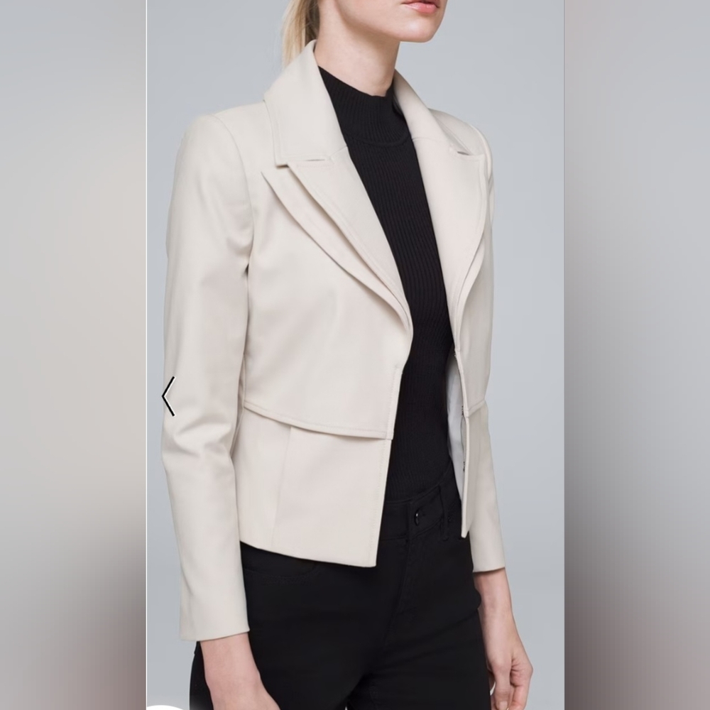 White House Black Market Pleated Back Jacket Size 12